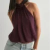 Top Feminino com Decote Halter e Costas Descobertas