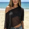 Blusa Tule Preta Estampada de Manga Curta Assimétrica